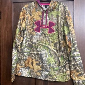 Under armour hoodie.